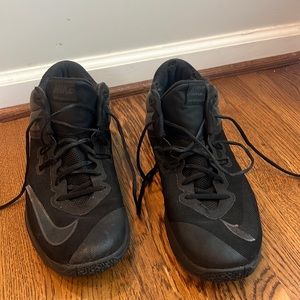 Nike Air Versatile 2 Men’s Size 13